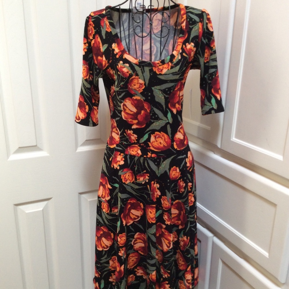LuLaRoe Floral Nicole Dress
